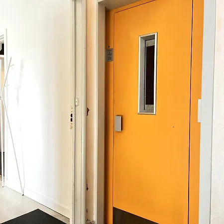 One-bedroom Located In The Charming Of 아파트 *