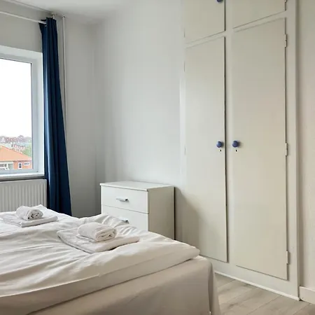 One-bedroom Located In The Charming Of Apartment
